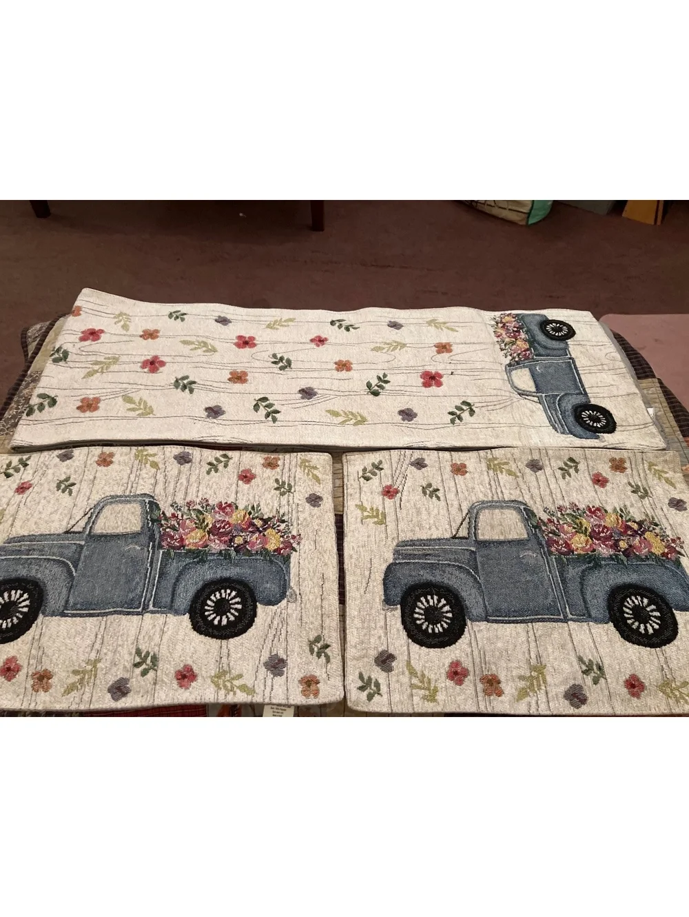 Decorative Table Runner and Placemats Set with Vintage Truck and Floral Design